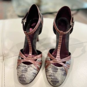 Banana republic high heels